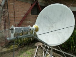 Satellite dish 